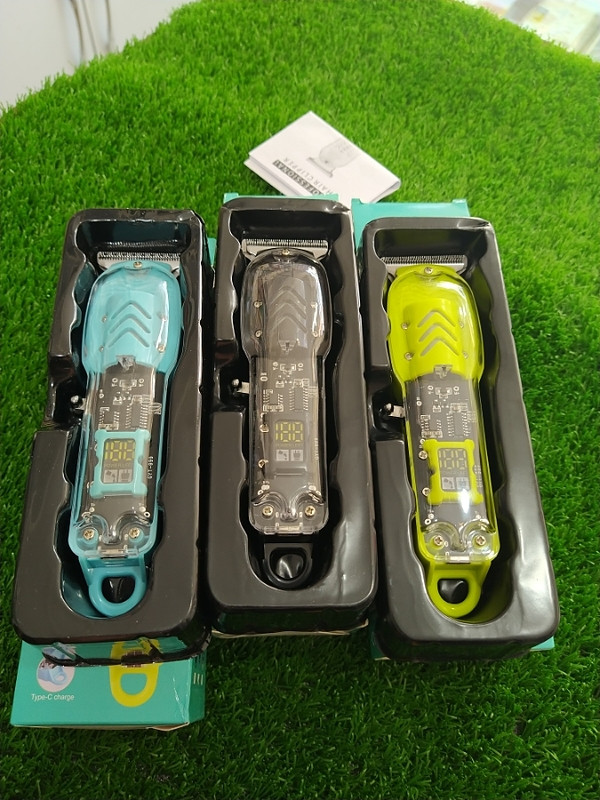 ماشین اصلاح خطزن و صفرزن شیشه ای مدل GYT-999 با نمایشگر led