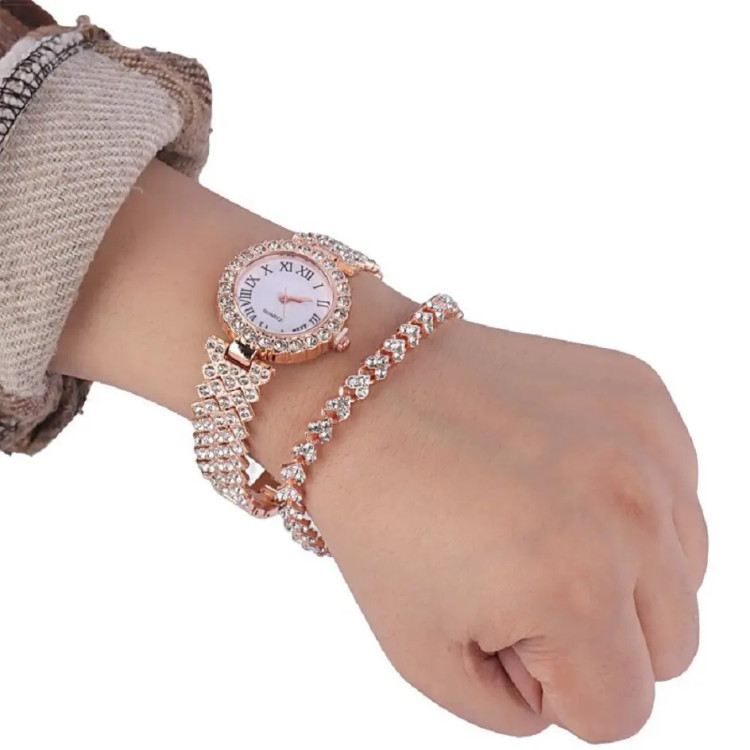 ساعت هوشمند سری۱۰ کگیویر مدل KW72 MINI با 3بند ساعت و ساعت مچی زنانه و دستبند